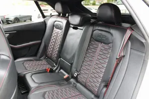 ใช้แล้ว2022 Audi RS Q8 4.0T - Product Image 5