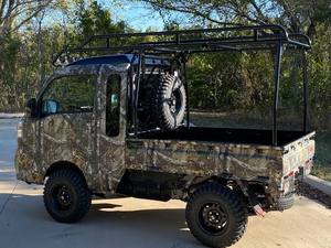 Último Modelo 1990 Suzuki Carry 4WD Camioneta Todoterreno - Product Image 3