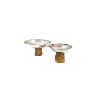 Modern Decorative Metal <b>Chocolate</b> Bowl With Metal Stand Hotel And Restaurant <b>Chocolate</b> Serving Stand For <b>Wedding</b> And Home Decor - Product Image 2