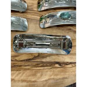 Pasador para el Cabello Hecho a Mano con Turquesa Kingman y Plata de Ley, Estilo Navajo - Product Image 5