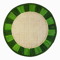 Nouvelle conception 2026 : Sets de table et sous-plats festonnés en rotin, fabriqués au Vietnam pour la table à manger (ensemble de tapis et de coussinets)