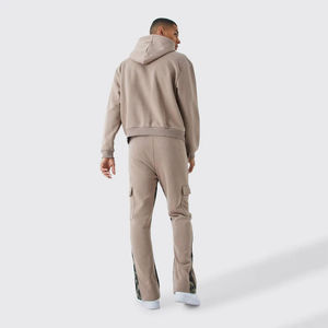 Nouveau design Survêtement uni de haute qualité avec 100% coton Vente en gros disponible à des prix raisonnables Survêtement pour hommes - Product Image 4