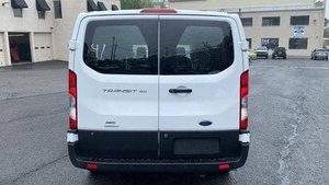 Nouveau 2025 Fo-rd Transit-150 Base disponible à la vente | Bus sans accident très propre - Product Image 6