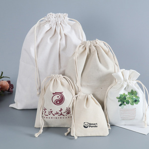 Pochettes à bijoux en tissu de velours noir imprimé de logo personnalisé emballage cadeau petit sac à cordon de stockage cosmétique pour bijoux - Product Image 5