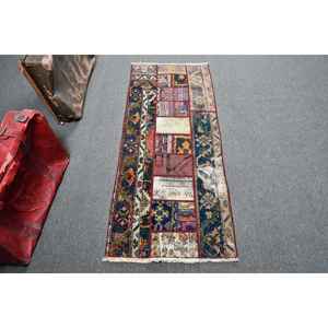 Petit tapis turc 2,1 x 5 pieds, tapis vintage, tapis à fleurs bleues - Product Image 1