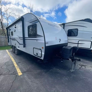 V-e-n-t-u-r-e R-v S-o-n-i-c 210VTB d'occasion 2021 - Product Image 1