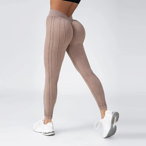 Nueva moda cintura alta gimnasio entrenamiento Scrunch Butt Leggings logotipo personalizado Control de barriga Yoga Push Up Leggings para mujeres - Product Image 1