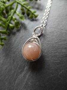 Wholesale Supplier Vintage Style Natural 925 Silver Sun Stone <b>Pendant</b> Surgyan Saini Jewelry Manufacturing <b>Crystal</b> <b>Charms</b> - Product Image 2