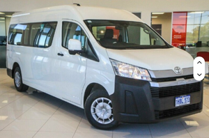 2020 Hi-Ace ตัวถังขนาดกลางหลังคากว้าง GL RHD ใช้เล็กน้อยกับเบาะหนังด้านหลังกล้องพวงมาลัยซ้าย - Product Image 2