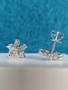 Boucles d'oreilles clous en diamant moissanite taille marquise style moderne avec plaqué or 9 carats argent 925 bijoux fins pour femmes à bas prix - Product Image 4