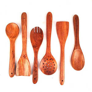 Cuillères de service et de cuisson en bois Cuillères marron en bois Ensemble d'ustensiles de cuisine de 7 cuillères de service en bois, cuillère en bois, ensemble de cuillères de cuisine - Product Image 1