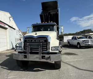 Best!! Reliable 10 Wheeler Tractor Truck Head 6x4 Diesel <b>Prime</b> Mover For Heavy Duty Logistics Container Transport Business - Product Image 1