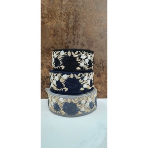 Garniture en dentelle brodée ornementale de couleurs vives pour les marques de mode et les boutiques disponibles en gros - Product Image 4