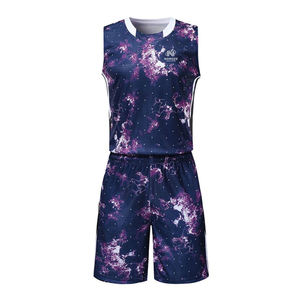 Uniformes de Baloncesto para Adultos de Alta Calidad, Marca Privada, Logotipo y Colores Personalizables, 100% Poliéster, Secado Rápido y Transpirable - Product Image 1