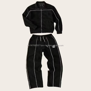 Ropa Deportiva de Nylon Personalizada Fabricada por el Fabricante, Conjunto Deportivo de 2 Piezas con Cierre y Transpirable para Hombre - Product Image 1