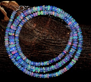 Collier éthiopien en opale de feu naturelle 18 "perles de rondelle lisse couleur bleu clair et orange collier poli en opale de feu - Product Image 3