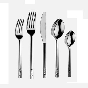 Excelente calidad al por mayor a precio más barato Cubiertos de acero inoxidable Juego de cubiertos de lujo para uso en hoteles/restaurantes/fiestas en casa - Product Image 4