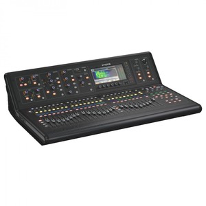 Console de mixage numérique en direct avancée M32R avec boîtier de scène DL32 - Product Image 4
