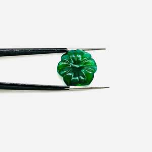 Pierre précieuse en onyx vert en forme de fleur, 17 mm, sculptée à la main, charme de fleur naturelle pour la fabrication de bijoux - Product Image 4