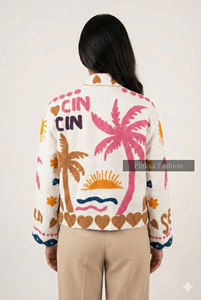 แจ็คเก็ตวาร์ซิตี้ผ้ากำมะหยี่ปักลายดอกไม้สไตล์โบฮีเมียนสำหรับฤดูใบไม้ร่วงและฤดูหนาว เป็นมิตรกับสิ่งแวดล้อม ป้องกันรอยยับ กันลม ระบายอากาศได้ดี ผ้าฝ้ายซูซานี - Product Image 4