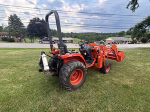 Tractor Kubota para trabajos agrícolas/maquinaria agrícola de 120HP con implementos al mejor precio - Product Image 2
