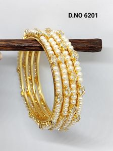 Pulsera de diamantes Sworski AD SKU 6201 con perla de imitación y forma redonda para mujer, joyería tradicional india - Product Image 3