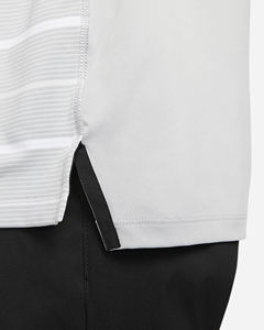 Polo de golf décontracté à manches courtes pour homme en polyester, personnalisable avec votre propre marque, de haute qualité - Product Image 4