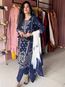 Tenue de créateur à feuilles persistantes haute sur demande Faux Georgette Salwar Suit & Dupatta avec broderie lourde travail à la main exportateur indien - Product Image 2