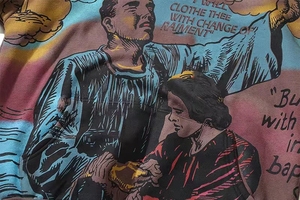 Sudaderas con capucha de algodón de alta calidad 380Gsm para hombre, venta al por mayor, sudaderas con capucha DTG con hombros caídos, ropa de calle lavada con ácido para invierno - Product Image 3