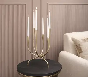 Bougeoir doré Nouveau design attrayant Bougeoir de table Salle à manger designer - Product Image 3