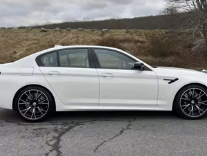 TOP Usado 2024 M5 Competition Package Importado de Primera Calidad Usado Izquierda/Derecha - Product Image 4