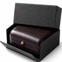 Boîte à bijoux en cuir PU marron arrondie personnalisée OEM avec doublure en velours doux pour bagues et colliers, emballage et présentation de marque pour cadeaux