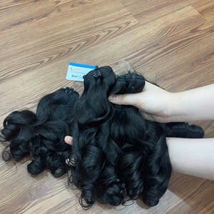 Paquets de cheveux bouclés rebondissants avec dentelle, vente en gros d'extensions de cheveux humains vietnamiens - Product Image 5