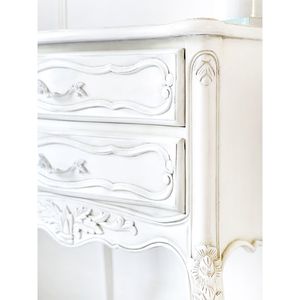 โต๊ะข้างเตียงไม้เนื้อแข็งหรูหราสไตล์ฝรั่งเศส Nayra Velvet - Product Image 2