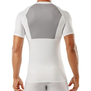 Nouveau T-shirt de compression personnalisé par sublimation pour homme, idéal pour le sport, la gym et le fitness, à manches courtes, style Rash Guard, à prix très bas - Product Image 6