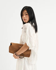 Chemise décontractée pour femme de haute qualité en coton et polyester respirant, anti-froissement, à manches courtes, couleur unie, col rabattu, coupe ample, manches larges - Product Image 2