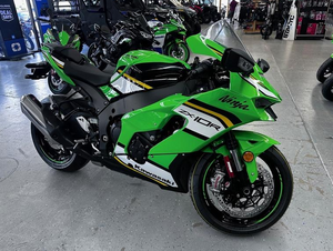 2025 buenas ventas para Kawasakiiss Ninja ZX 10R KRT Edition MOTOCICLETA Sport Bike NUEVO Original - Product Image 3