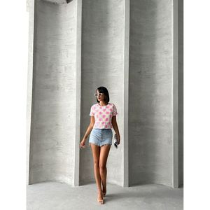 Blouse en crochet à manches courtes pour femme Topshow, motif à carreaux rose brut, vente en gros - Product Image 4