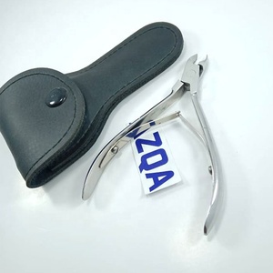 Cortaúñas Profesional de Acero Inoxidable para el Cuidado de las Uñas, Manicura y Pedicura, con Cuchillas Afiladas y Mango Ergonómico - Product Image 1