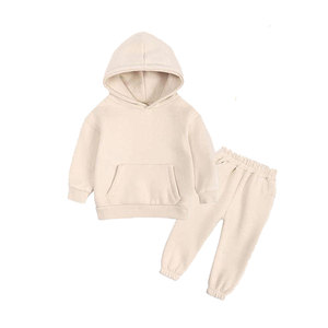 Venta al por mayor de chándal de manga larga para niños pequeños 100% algodón tejido polar chándales conjuntos de ropa para niños - Product Image 2