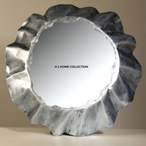 Premium Quality Metal <b>Silver</b> Plated Unique Fancy Designer Elegant Look Irregular Shape Wall <b>Mirror</b> In Competitive Price - Product Image 1