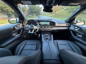 Mercedes-Benz AMG GLE53 2021 d'occasion en excellent état - Product Image 4