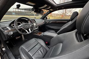 รถยนต์มือสองสำหรับขาย ปี 2015 Mercedes-Benz E550 Coupe - Product Image 6