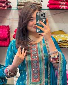 Conjunto de Salwar Kameez Anarkali Étnico Rajasthani con Encaje y Lentejuelas, Estilo Indio, Traje Festivo de Boda para Mujer - Product Image 4