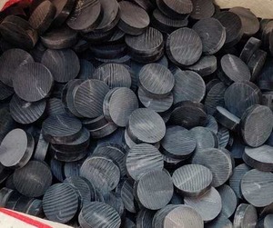 Boutons en corne noire naturelle, fournitures artisanales pour la mode durable - Product Image 2