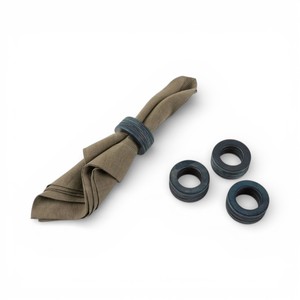 Anillos de Servilleta de Mármol Oscuro Natural con Textura de Piedra Rica para una Decoración de Comedor Sofisticada y Única - Product Image 6