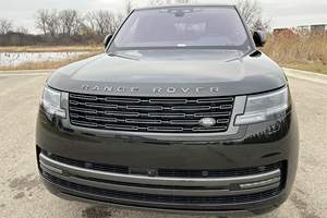 Range Rover P400 SE Plus 2023 Usado en Excelentes Condiciones, Sin Accidentes, Volante a la Izquierda/Derecha - Product Image 2