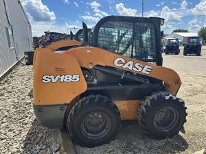 2019 SV185 4x4 Kubota เครื่องยนต์รถลื่นไถลรถตักดิน5ตันพิกัดโหลด5ตันสภาพใหม่พร้อมปั๊มแบริ่งที่แนบมาพร้อมกับถังเกียร์ - Product Image 4