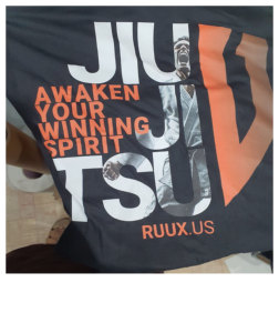 T-shirt à manches courtes 100% coton pour hommes à imprimé doux Tissu tricoté durable Impression de logo personnalisé T-shirt flexible élégant - Product Image 3