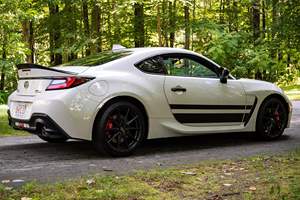 Toyota GR86 Trueno Edition 2024 Usado - Product Image 3